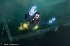 1A9A2729